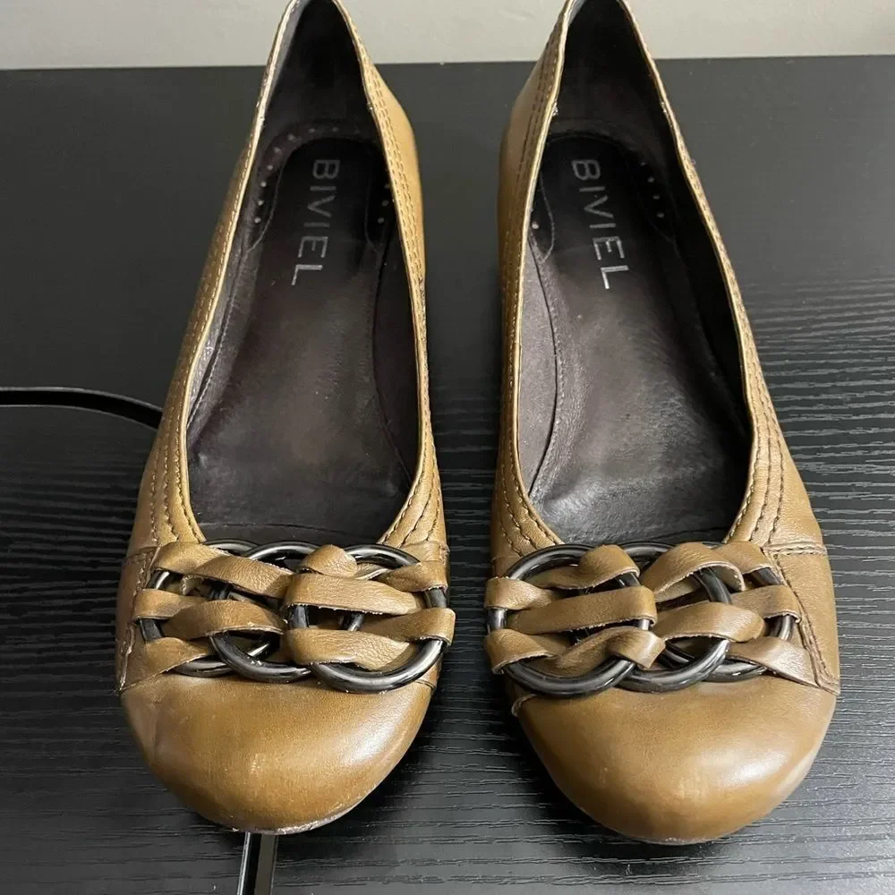 Bivel sold by Nordstrom Leather Braided Toe Covered Flat Slight Wedge Flat, 40 - Picture 2 of 13